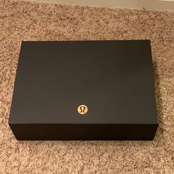 lululemon athletica Accessories - Lululemon RARE Special Edition magnetic BOX💕 LAST ONE
